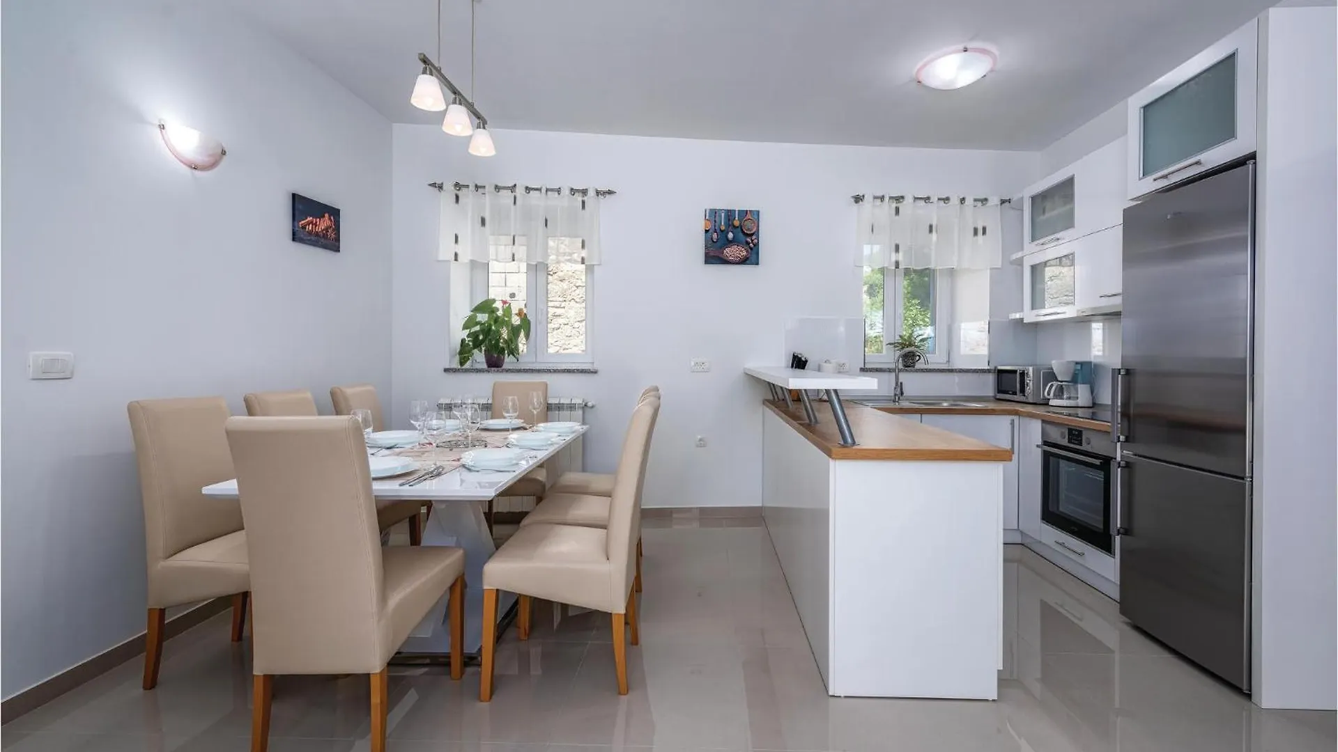 3 Bedroom Amazing Home In Plomin